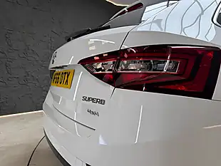 Used 2016 Skoda Superb Se L Executive White - Interior and Exterior details 15