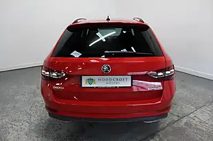 Used 2016 Skoda Superb Sportline Red - Interior and Exterior details 10