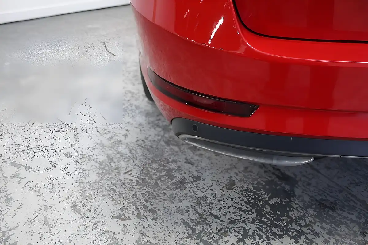 Used 2016 Skoda Superb Sportline Red - Interior and Exterior details 12