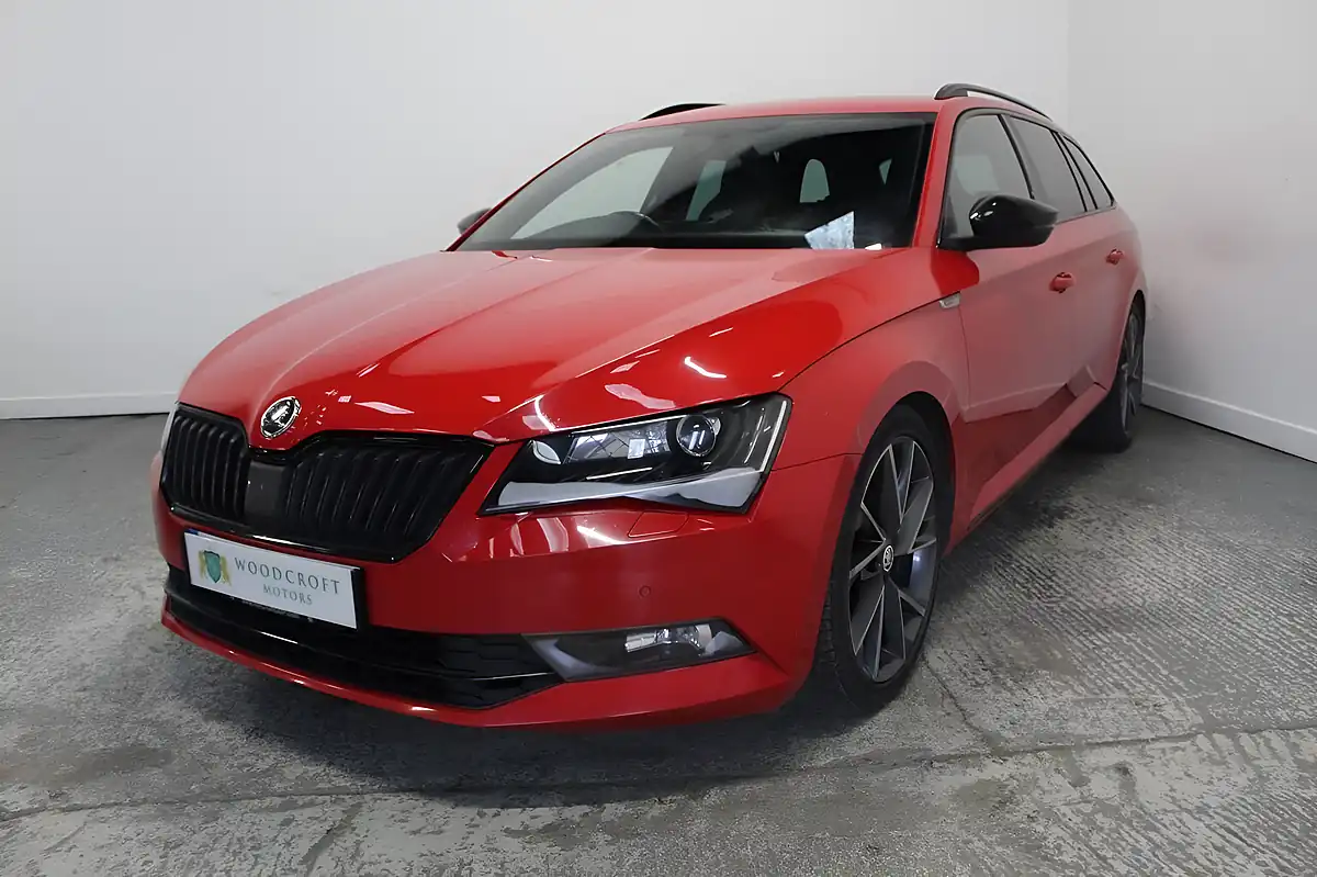 Used 2016 Skoda Superb Sportline Red - Interior and Exterior details 2