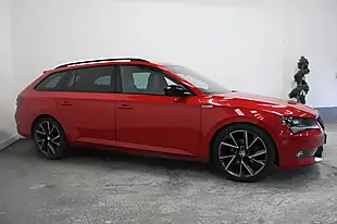 Used 2016 Skoda Superb Sportline Red - Interior and Exterior details 3