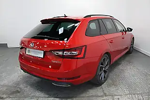Used 2016 Skoda Superb Sportline Red - Interior and Exterior details 6