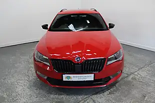 Used 2016 Skoda Superb Sportline Red - Interior and Exterior details 9