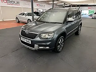 Used 2016 Skoda Yeti Laurin & Klement Outdoor Grey - Interior and Exterior details 4