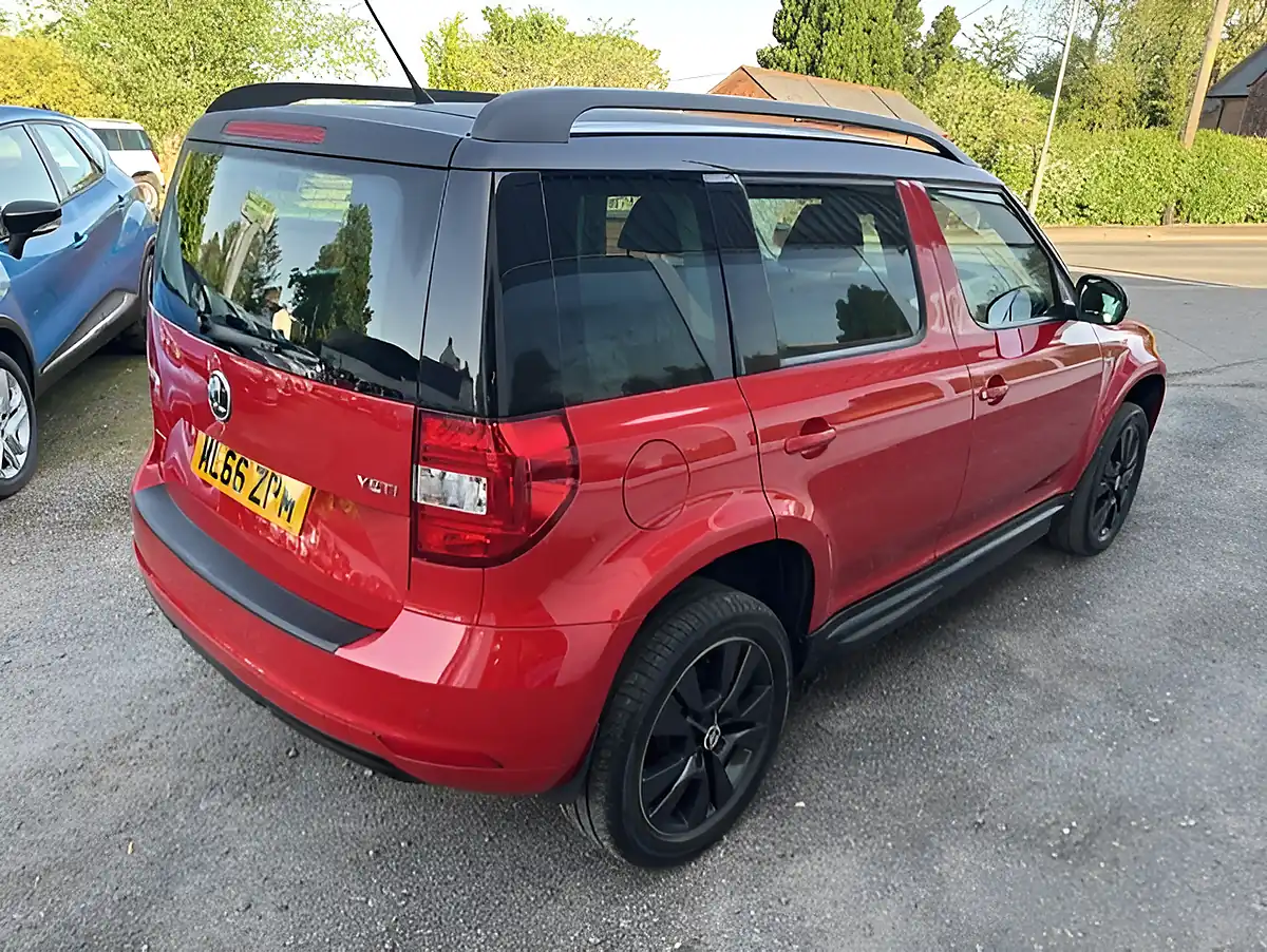 Used 2016 Skoda Yeti Monte Carlo Red/Black - Interior and Exterior details 6