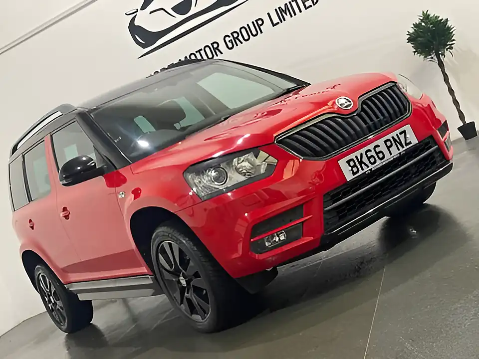 Used 2016 Skoda Yeti Monte Carlo Red - Interior and Exterior details 12