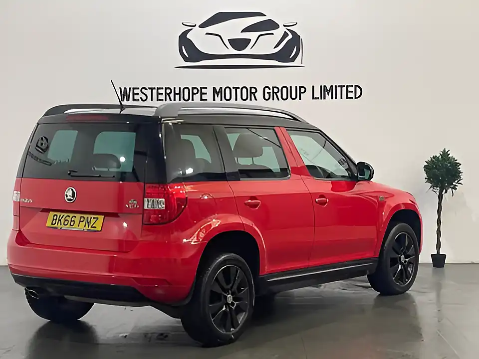 Used 2016 Skoda Yeti Monte Carlo Red - Interior and Exterior details 4