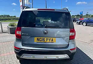 Used 2016 Skoda Yeti Outdoor Se L Business Grey Metallic - Interior and Exterior details 7