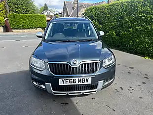 Used 2016 Skoda Yeti Outdoor Se L Grey - Interior and Exterior details 2
