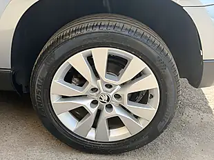 Used 2016 Skoda Yeti Outdoor Se L Grey - Interior and Exterior details 12