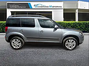 Used 2016 Skoda Yeti Outdoor Se L Grey - Interior and Exterior details 2