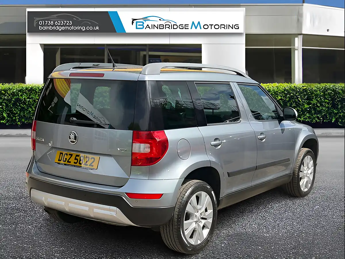 Used 2016 Skoda Yeti Outdoor Se L Grey - Interior and Exterior details 3