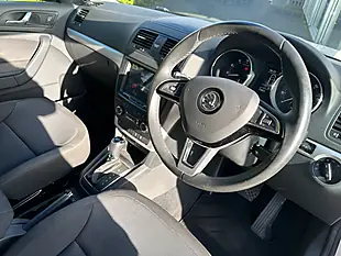 Used 2016 Skoda Yeti Outdoor Se Silver - Interior and Exterior details 11
