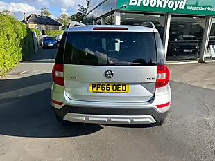 Used 2016 Skoda Yeti Outdoor Se Silver - Interior and Exterior details 6