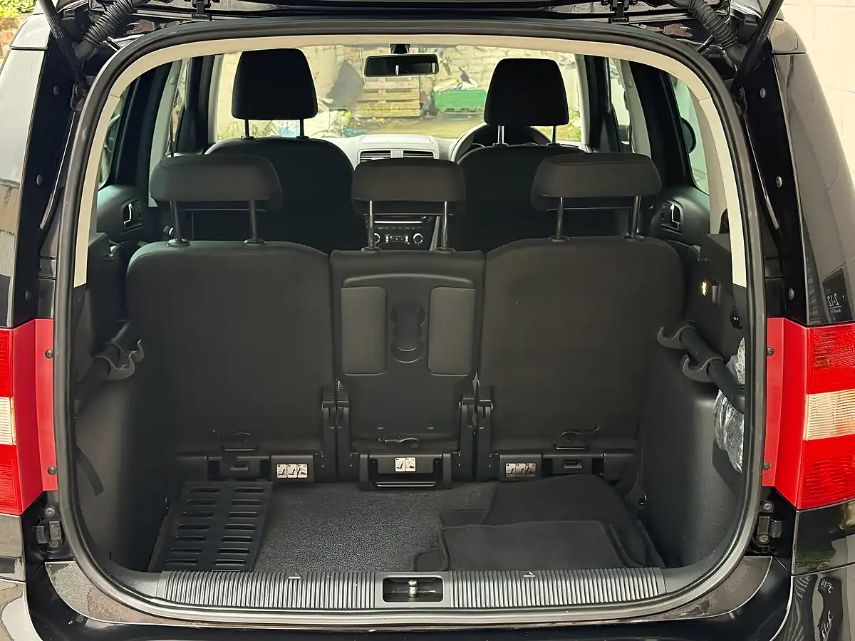 Used 2016 Skoda Yeti Se Business Black - Interior and Exterior details 10