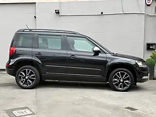 Used 2016 Skoda Yeti Se Business Black - Interior and Exterior details 5