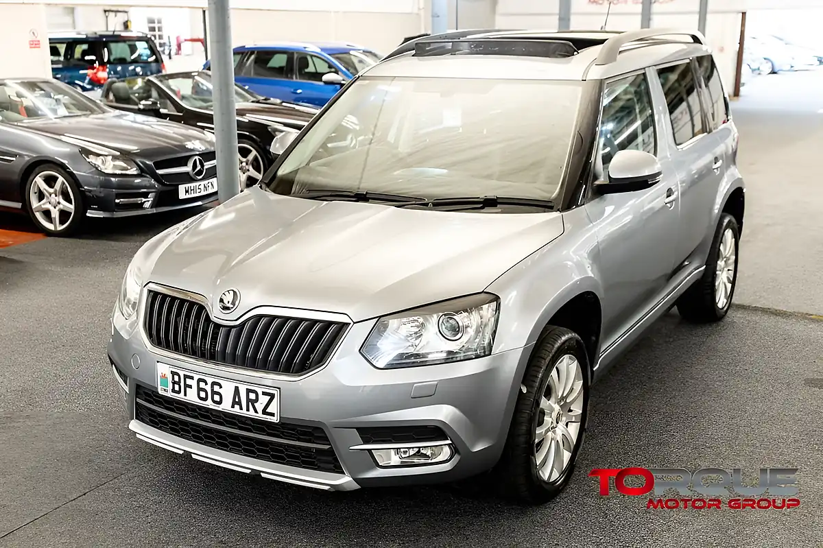 Used 2016 Skoda Yeti Se L Grey - Interior and Exterior details 11