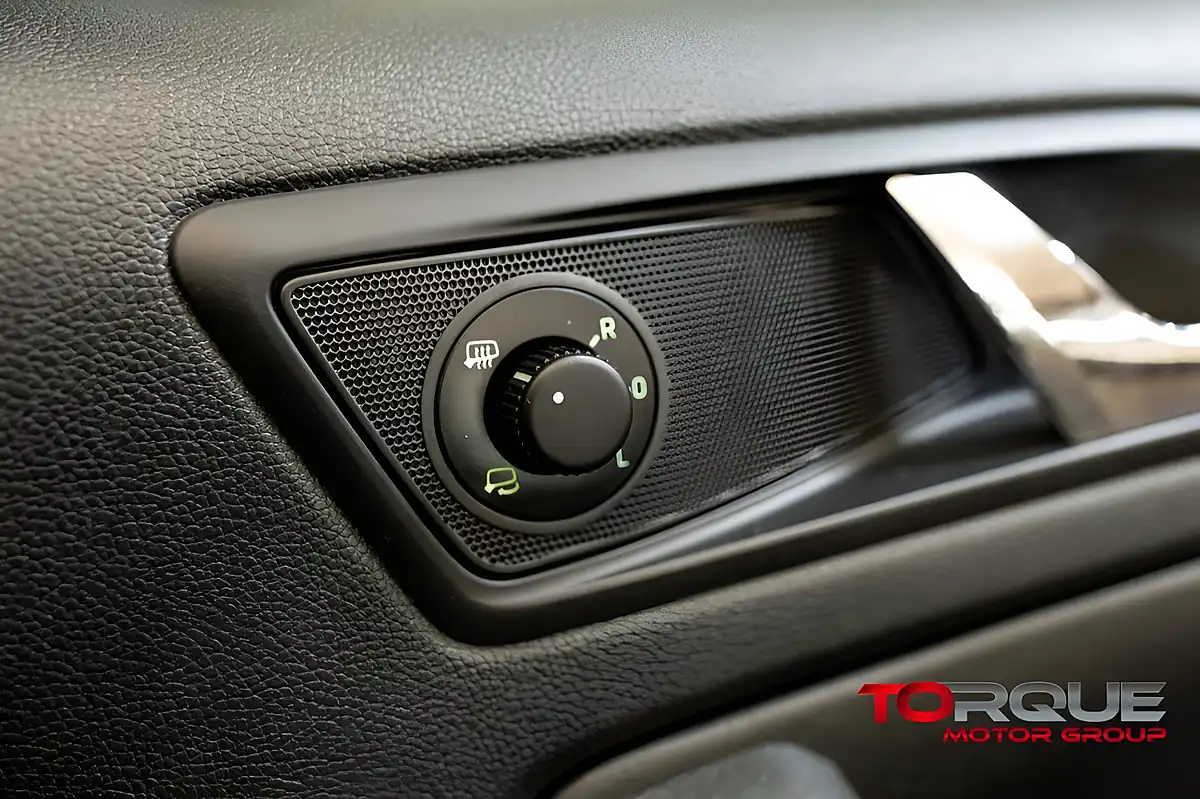 Used 2016 Skoda Yeti Se L Grey - Interior and Exterior details 17