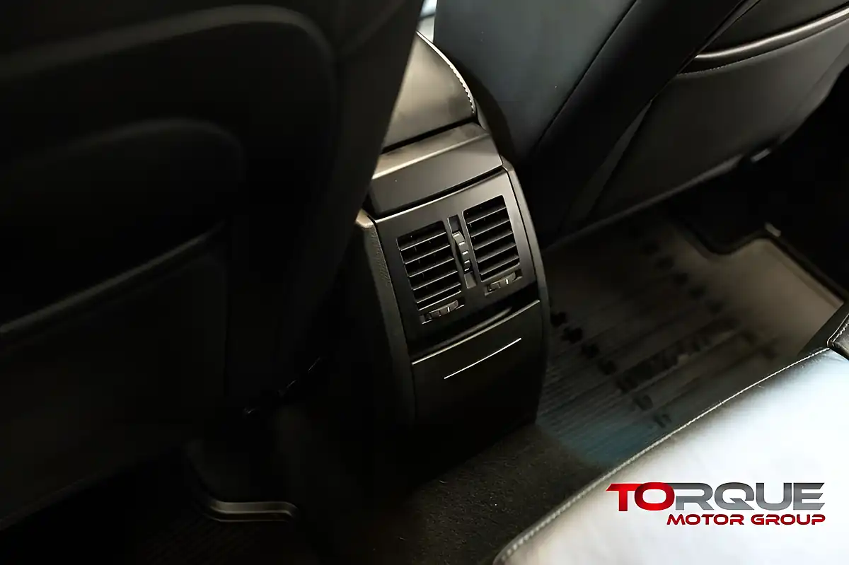Used 2016 Skoda Yeti Se L Grey - Interior and Exterior details 19