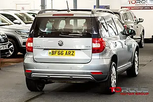 Used 2016 Skoda Yeti Se L Grey - Interior and Exterior details 7