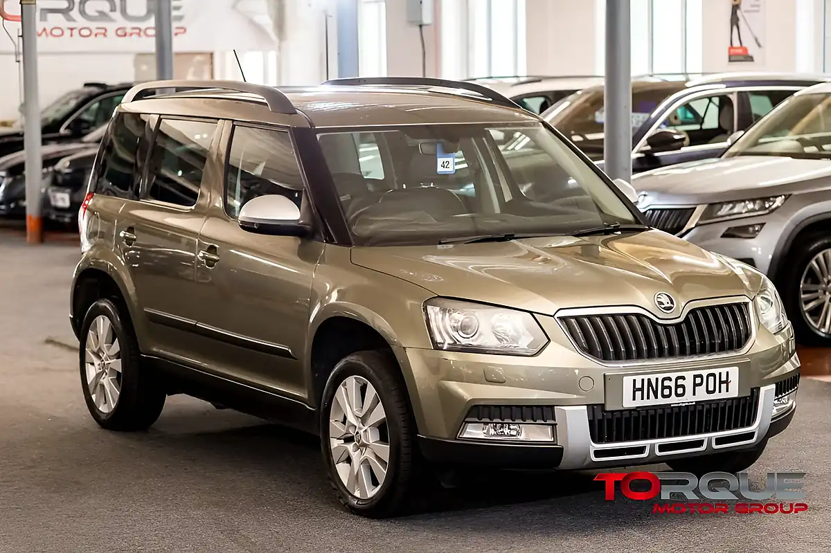 Used 2016 Skoda Yeti Se L Outdoor Green - Interior and Exterior details 3