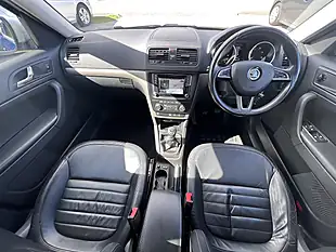 Used 2016 Skoda Yeti Se L Outdoor Pacific Blue - Interior and Exterior details 2