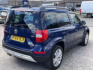 Used 2016 Skoda Yeti Se L Outdoor Pacific Blue - Interior and Exterior details 6