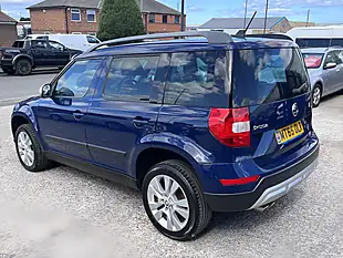 Used 2016 Skoda Yeti Se L Outdoor Pacific Blue - Interior and Exterior details 8