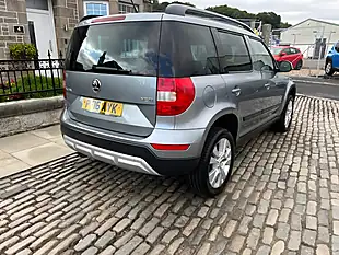 Used 2016 Skoda Yeti Se L Outdoor Quartz Grey - Interior and Exterior details 10