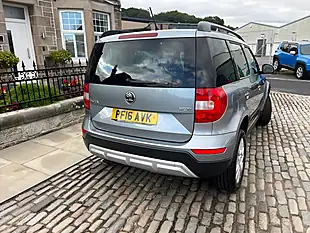 Used 2016 Skoda Yeti Se L Outdoor Quartz Grey - Interior and Exterior details 13