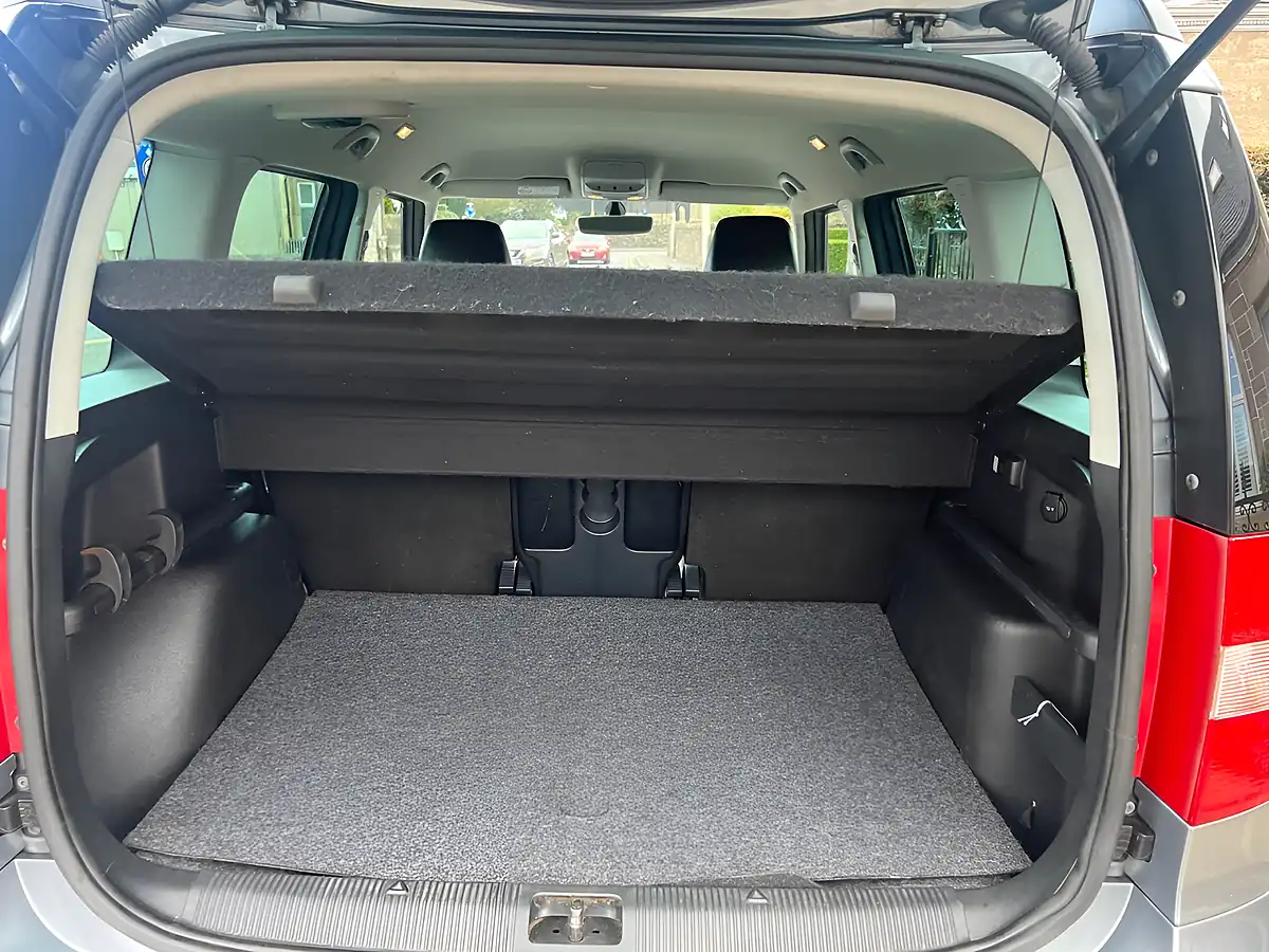 Used 2016 Skoda Yeti Se L Outdoor Quartz Grey - Interior and Exterior details 19
