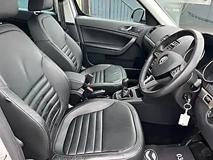 Used 2016 Skoda Yeti Se L White - Interior and Exterior details 17