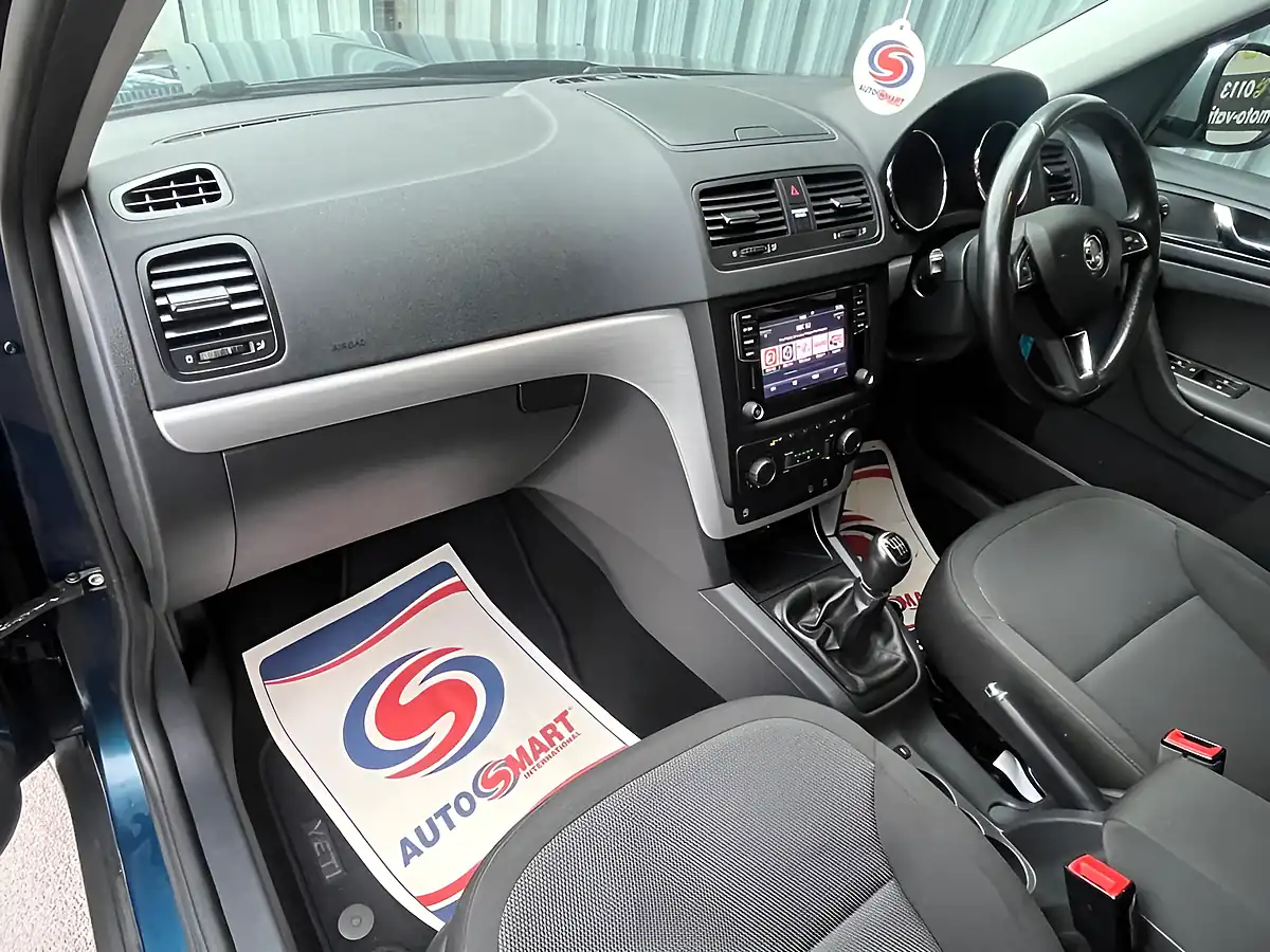 Used 2016 Skoda Yeti Se Outdoor Blue - Interior and Exterior details 15