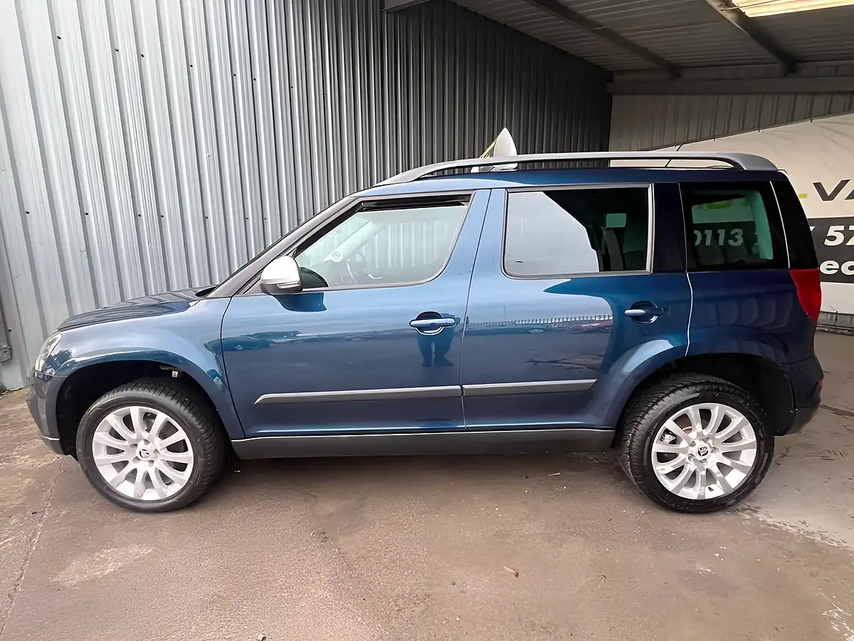 Used 2016 Skoda Yeti Se Outdoor Blue - Interior and Exterior details 9