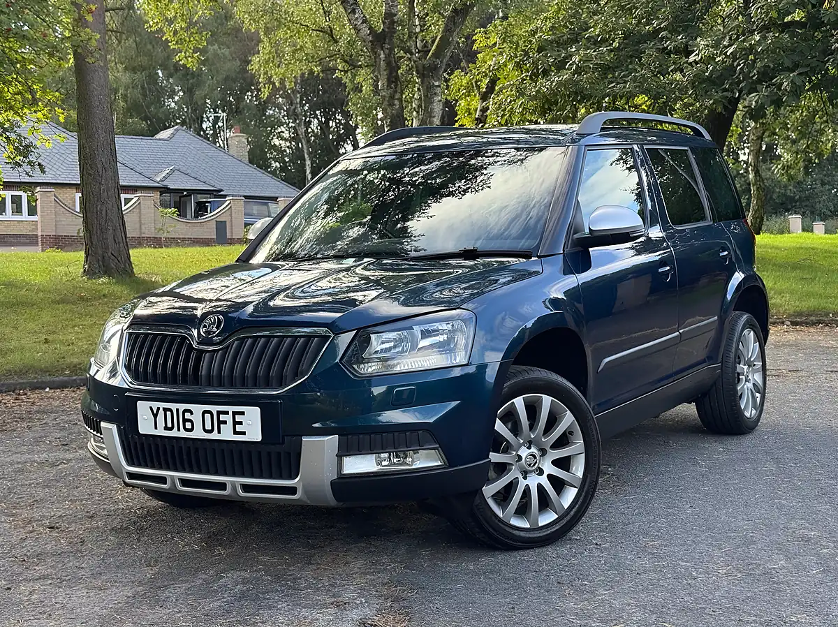 Used 2016 Skoda Yeti Se Outdoor Blue - Interior and Exterior details 11