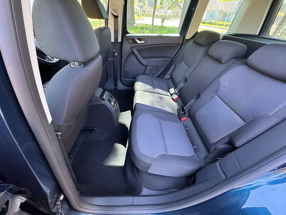 Used 2016 Skoda Yeti Se Outdoor Blue - Interior and Exterior details 13