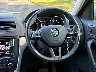 Used 2016 Skoda Yeti Se Outdoor Blue - Interior and Exterior details 14