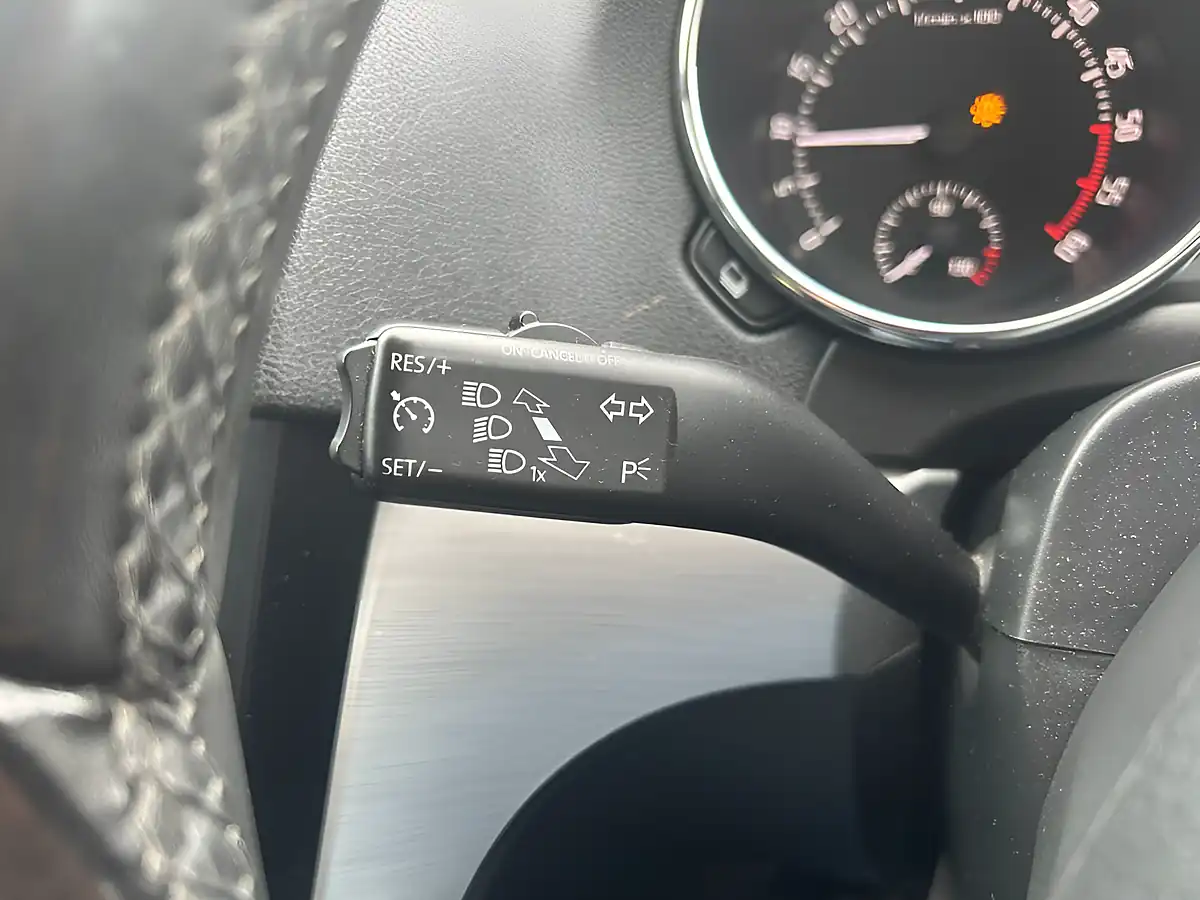Used 2016 Skoda Yeti Se Outdoor Grey - Interior and Exterior details 9