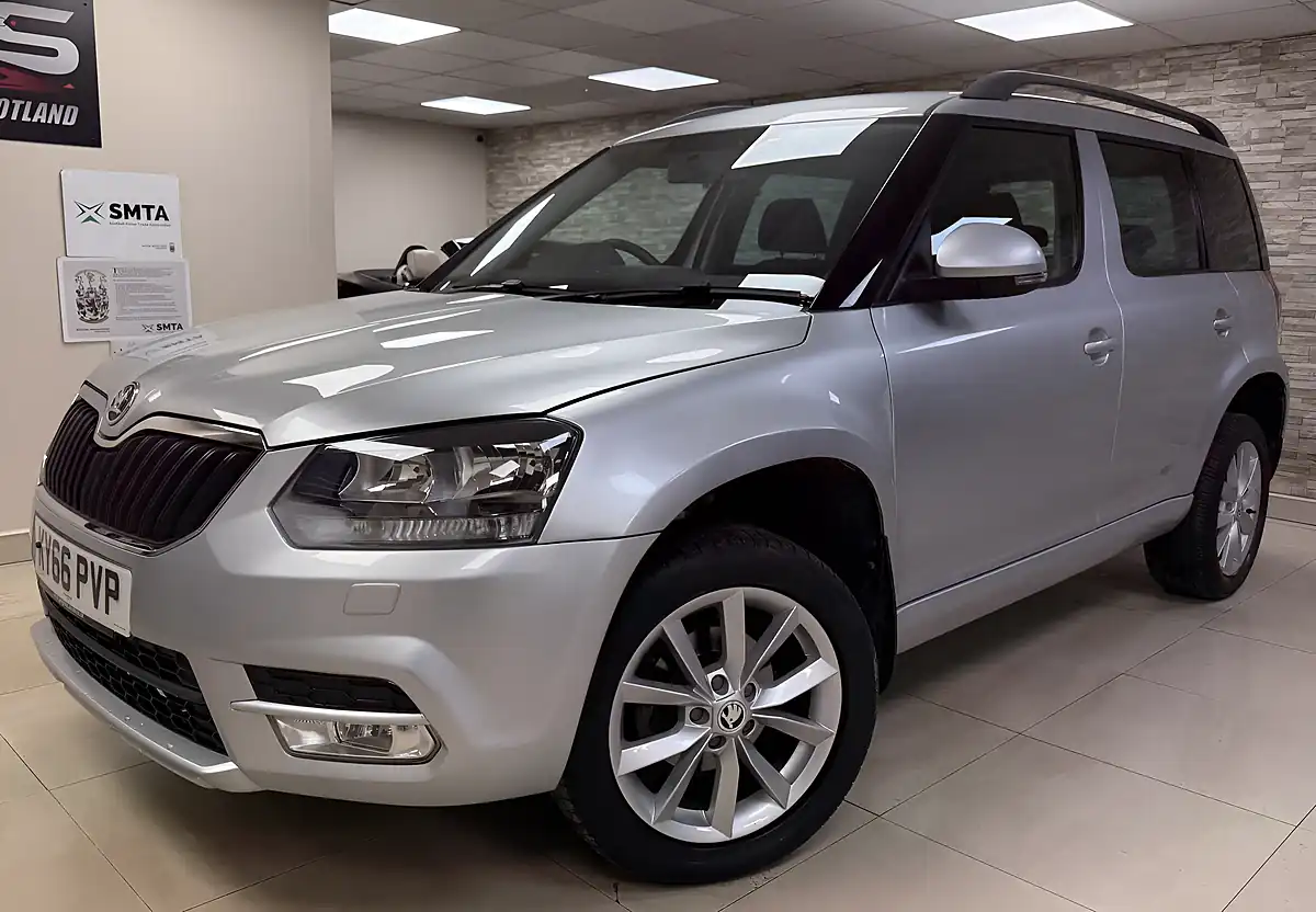 Used 2016 Skoda Yeti Se Silver - Interior and Exterior details 2