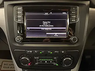 Used 2016 Skoda Yeti Se Silver - Interior and Exterior details 8