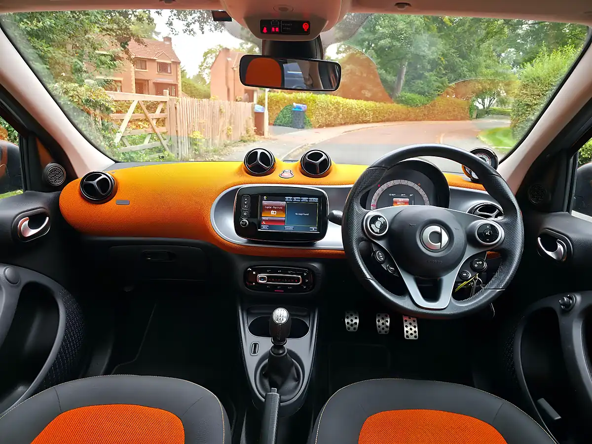 Used 2016 Smart Forfour Edition 1 Graphite Grey - Interior and Exterior details 10