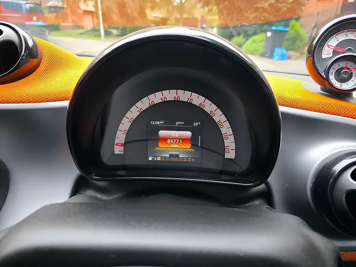 Used 2016 Smart Forfour Edition 1 Graphite Grey - Interior and Exterior details 16