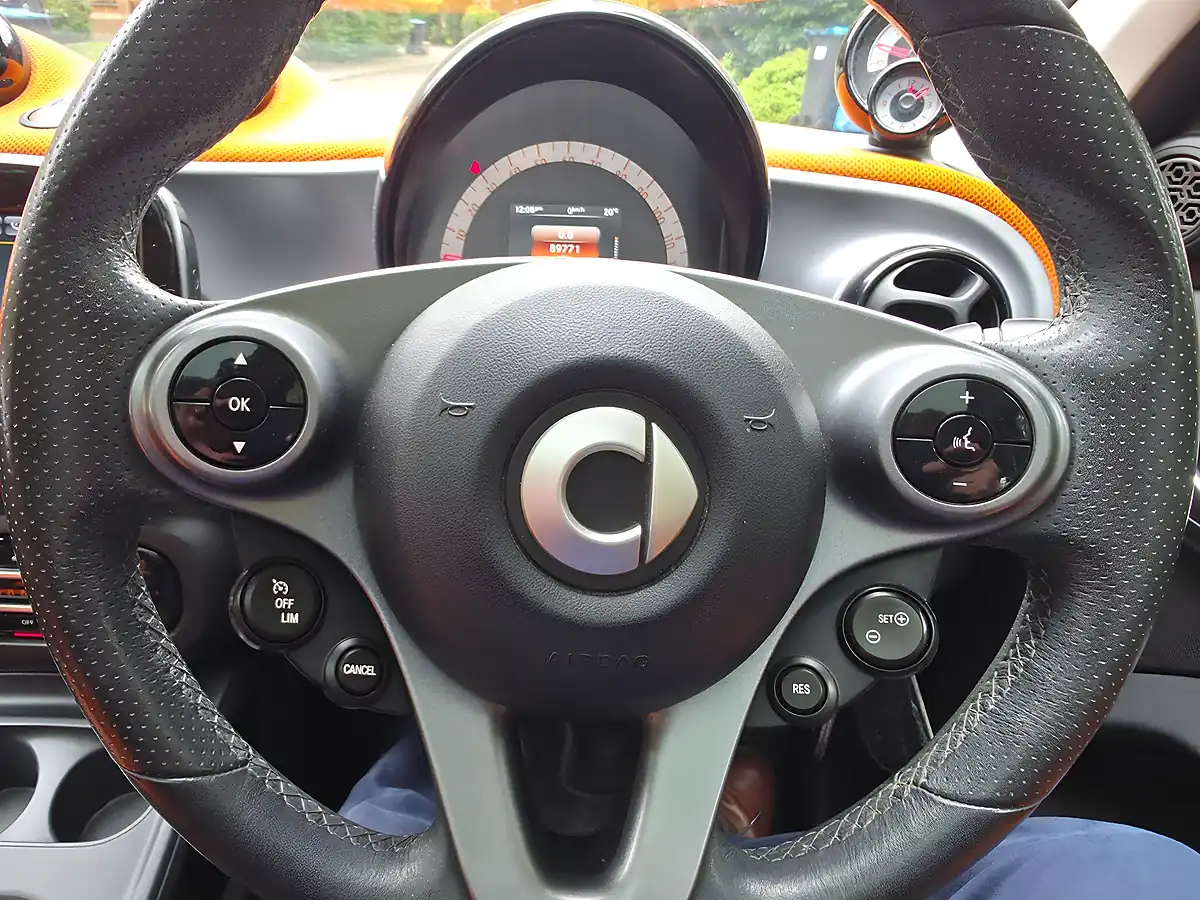 Used 2016 Smart Forfour Edition 1 Graphite Grey - Interior and Exterior details 17