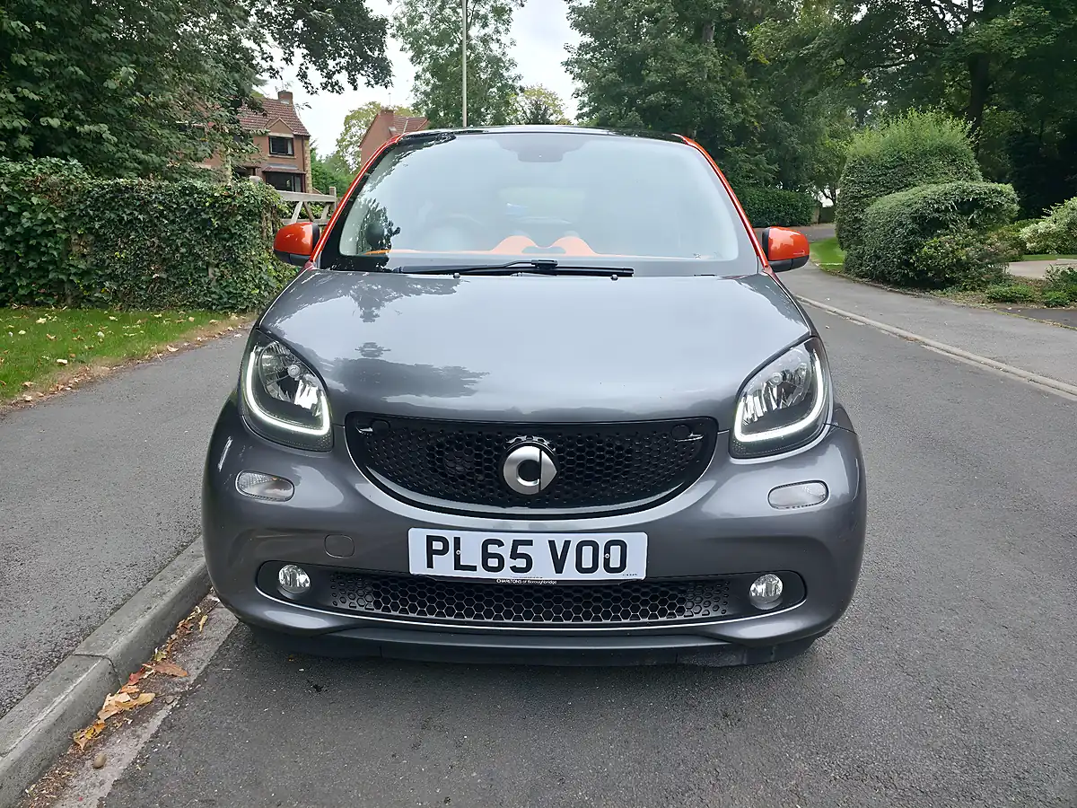 Used 2016 Smart Forfour Edition 1 Graphite Grey - Interior and Exterior details 2