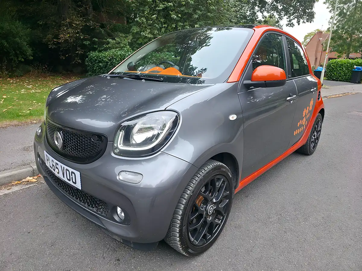 Used 2016 Smart Forfour Edition 1 Graphite Grey - Interior and Exterior details 3