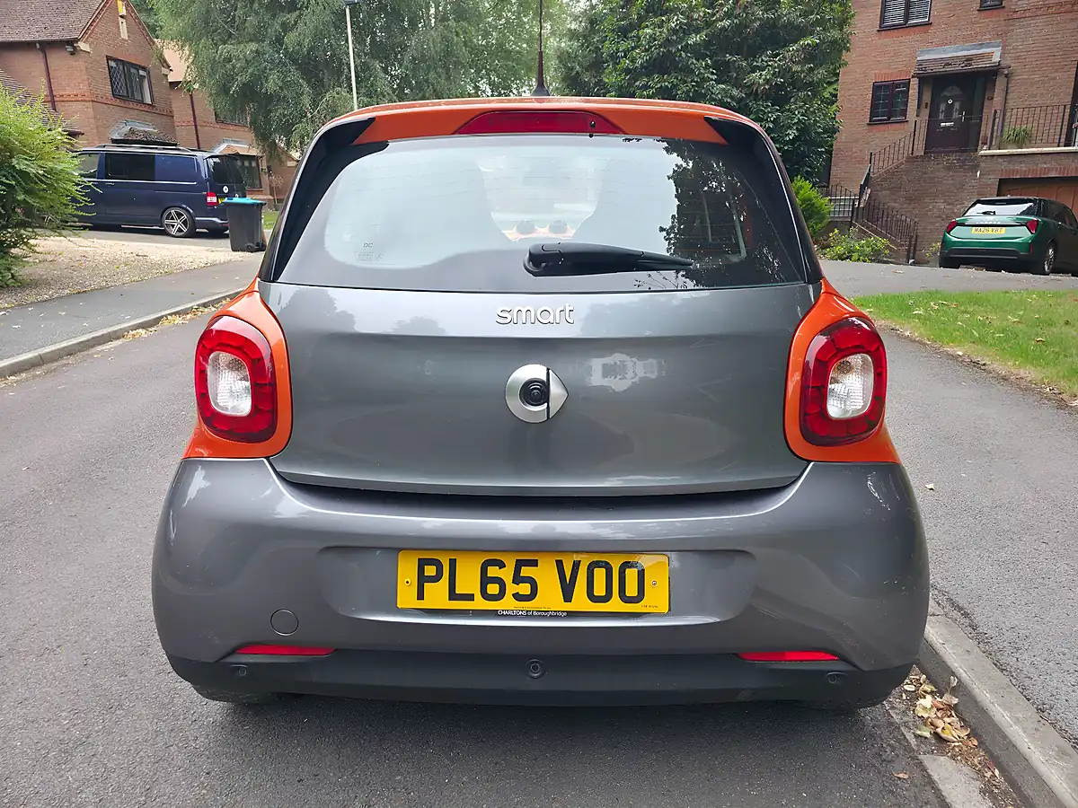Used 2016 Smart Forfour Edition 1 Graphite Grey - Interior and Exterior details 6