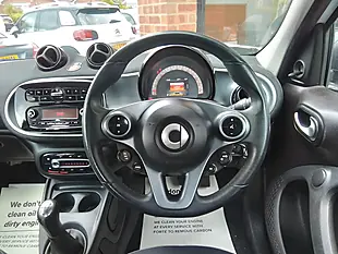 Used 2016 Smart Forfour Passion White - Interior and Exterior details 14