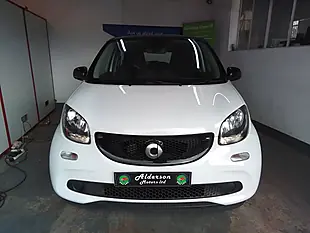 Used 2016 Smart Forfour Passion White - Interior and Exterior details 5
