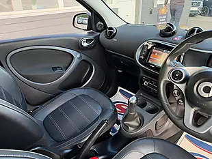 Used 2016 Smart Forfour Prime (premium Plus) Black - Interior and Exterior details 16