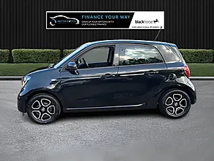 Used 2016 Smart Forfour Prime (premium Plus) Black - Interior and Exterior details 4